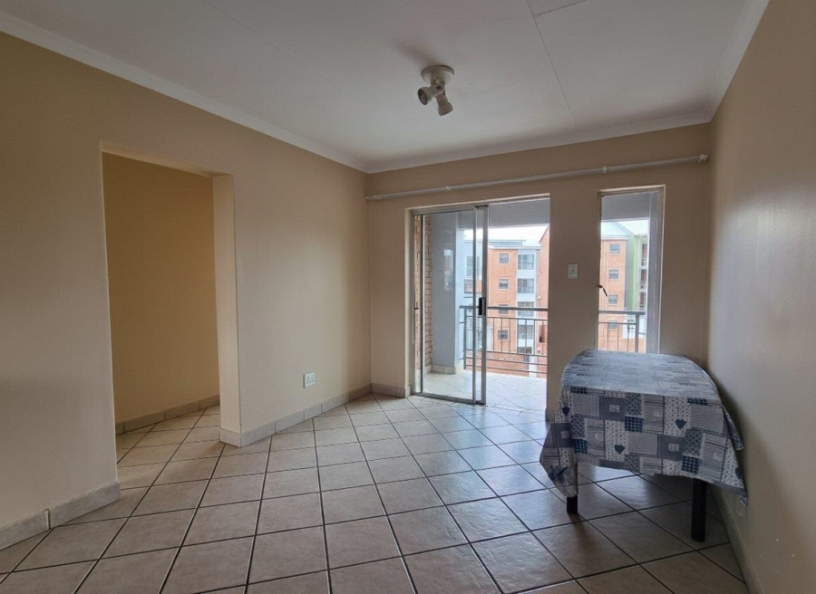 2 Bedroom Property for Sale in Vorna Valley Gauteng