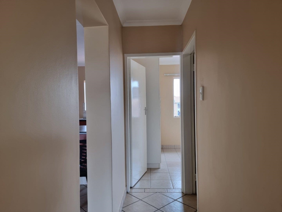 2 Bedroom Property for Sale in Vorna Valley Gauteng