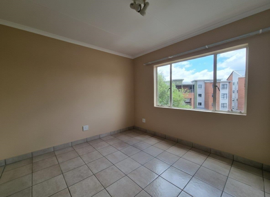 2 Bedroom Property for Sale in Vorna Valley Gauteng