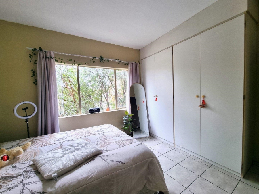 2 Bedroom Property for Sale in Vorna Valley Gauteng