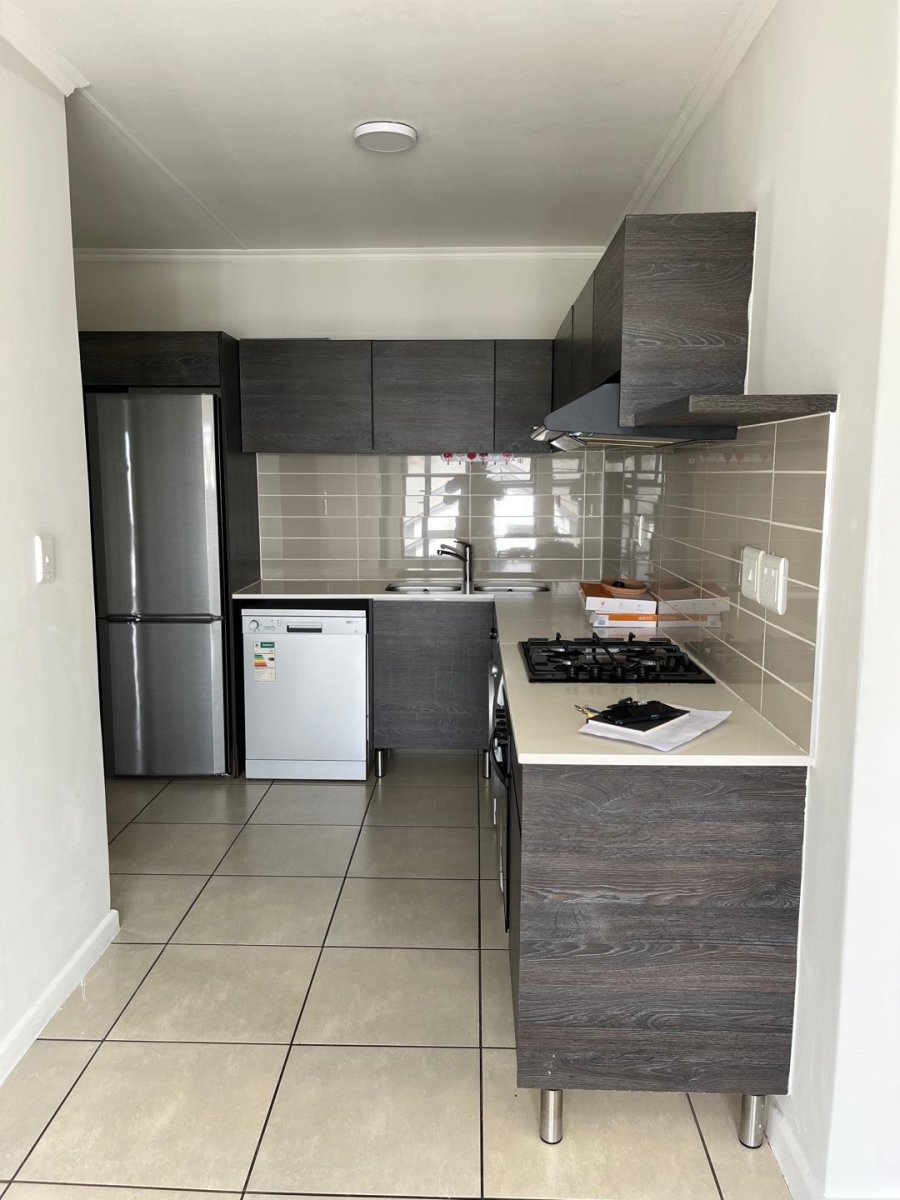 1 Bedroom Property for Sale in Olivedale Gauteng