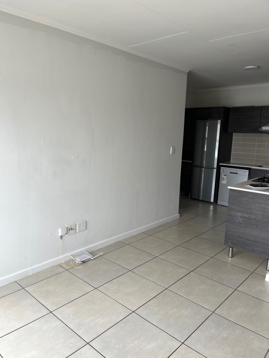1 Bedroom Property for Sale in Olivedale Gauteng