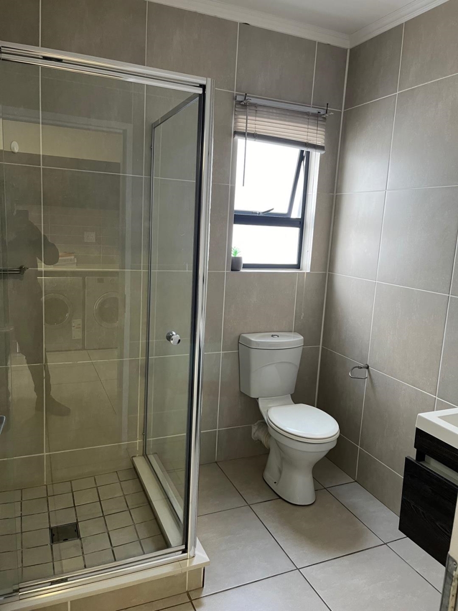 1 Bedroom Property for Sale in Olivedale Gauteng