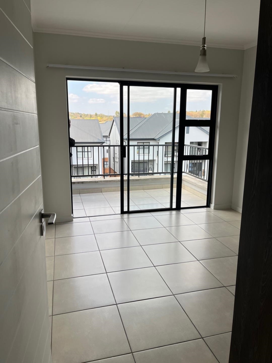 1 Bedroom Property for Sale in Olivedale Gauteng