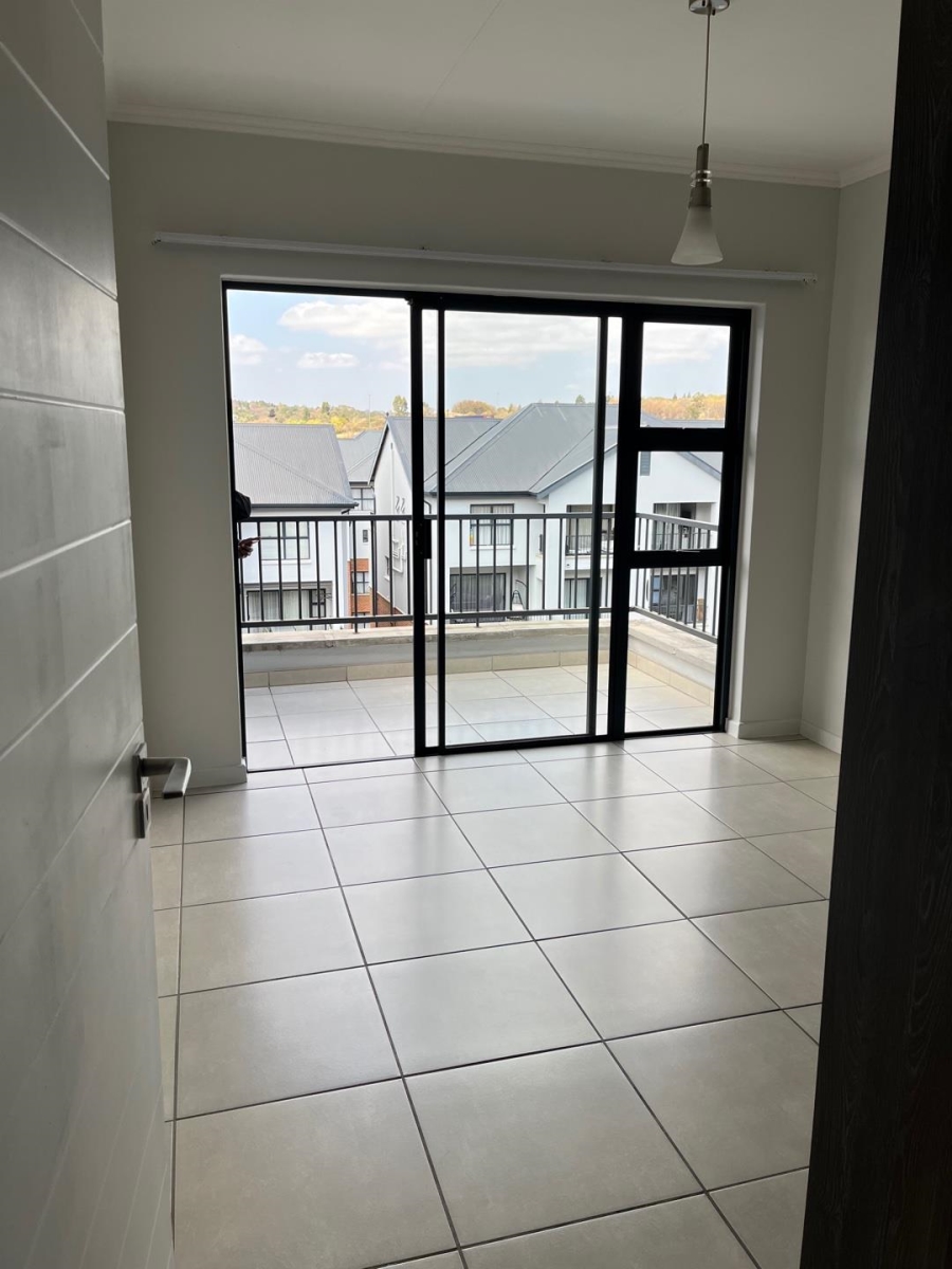 1 Bedroom Property for Sale in Olivedale Gauteng