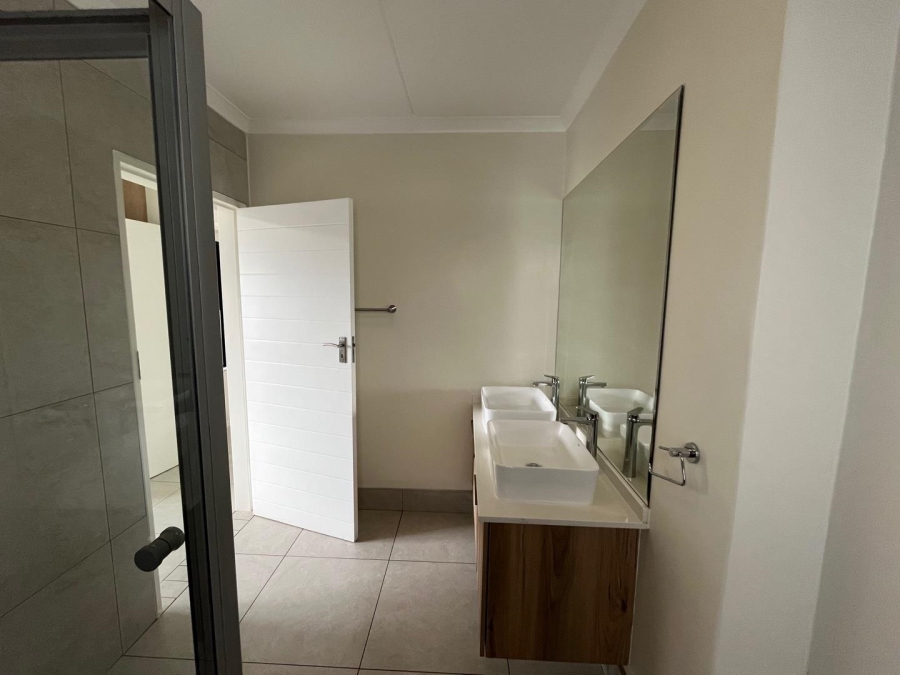 2 Bedroom Property for Sale in Modderfontein Gauteng