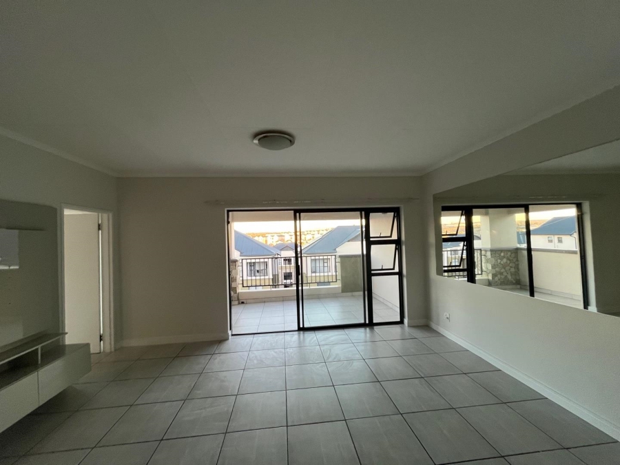 1 Bedroom Property for Sale in Waterfall Gauteng