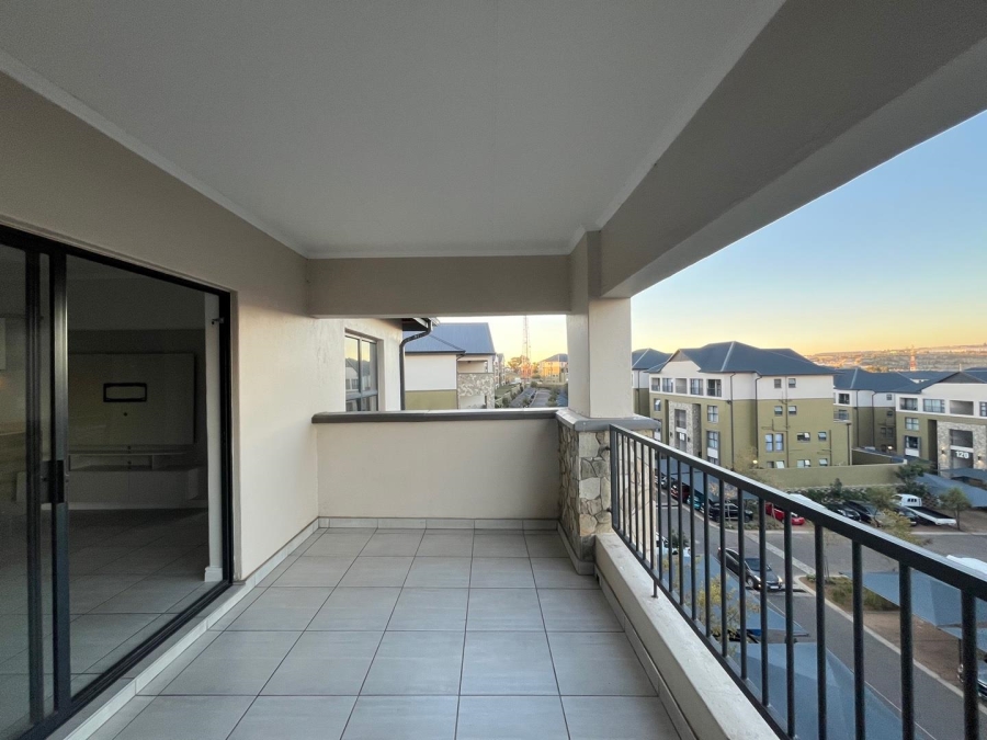 1 Bedroom Property for Sale in Waterfall Gauteng