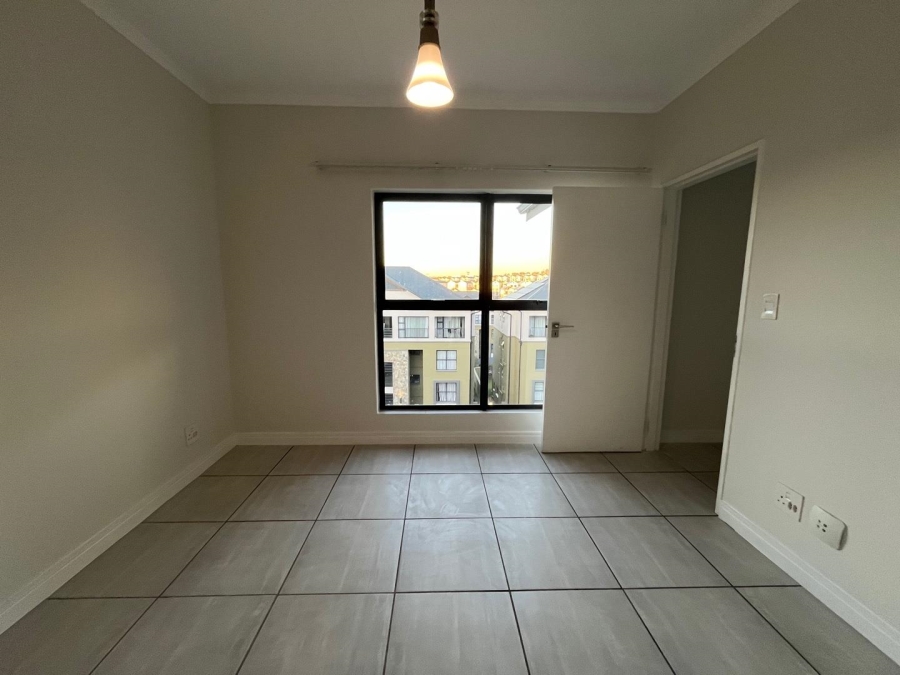 1 Bedroom Property for Sale in Waterfall Gauteng