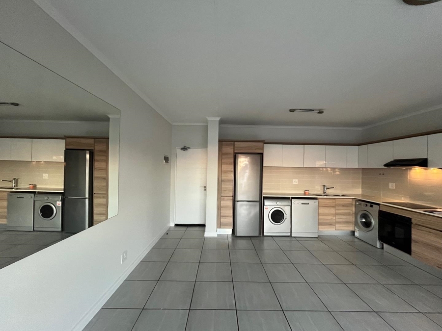 1 Bedroom Property for Sale in Waterfall Gauteng