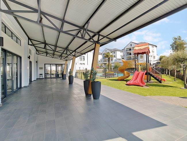 1 Bedroom Property for Sale in Bryanston Gauteng