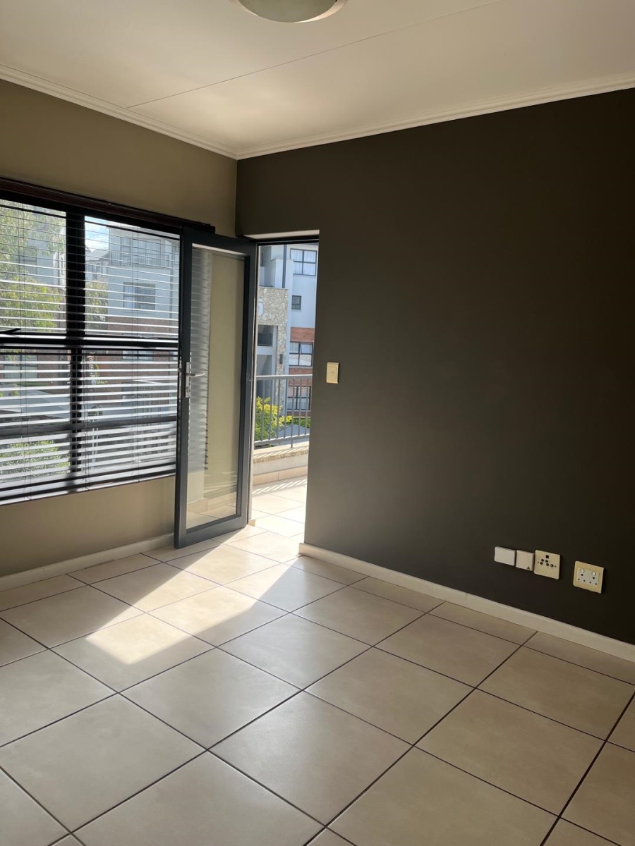 1 Bedroom Property for Sale in Olivedale Gauteng