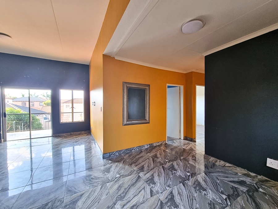 2 Bedroom Property for Sale in Noordwyk Gauteng