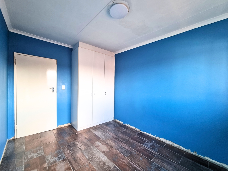 2 Bedroom Property for Sale in Noordwyk Gauteng