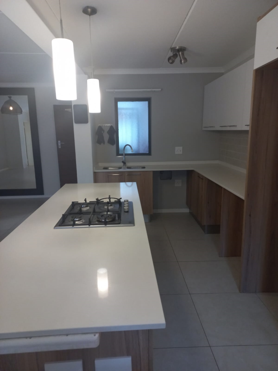 3 Bedroom Property for Sale in Modderfontein Gauteng