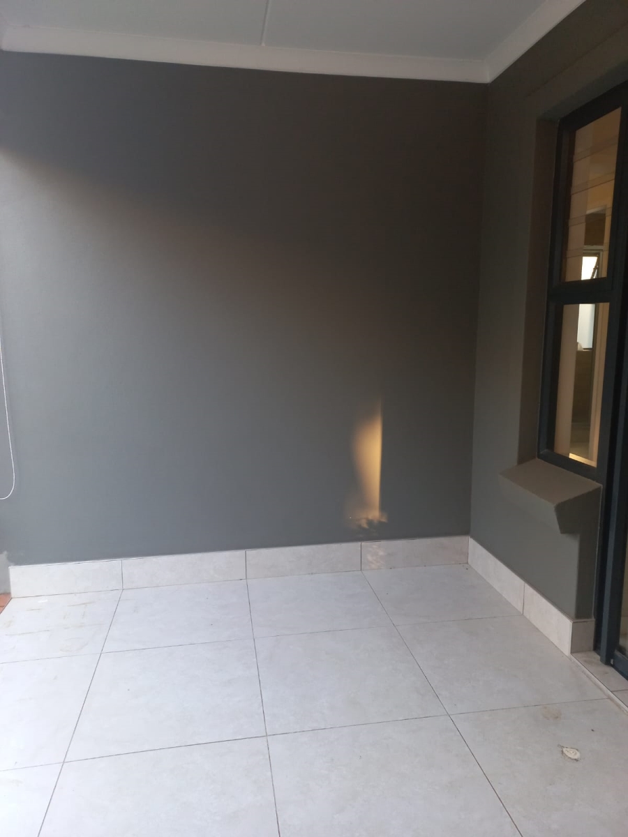 3 Bedroom Property for Sale in Modderfontein Gauteng