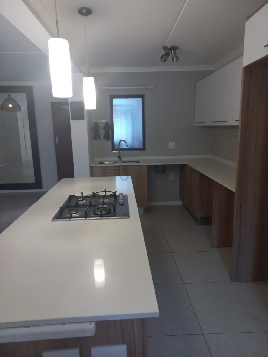 3 Bedroom Property for Sale in Modderfontein Gauteng