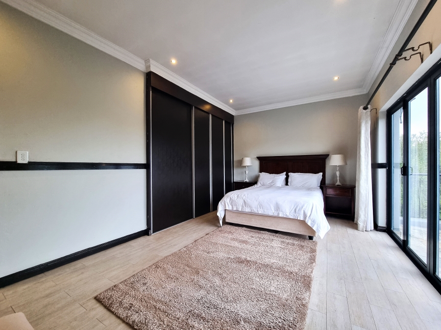4 Bedroom Property for Sale in Waterfall Country Village Gauteng