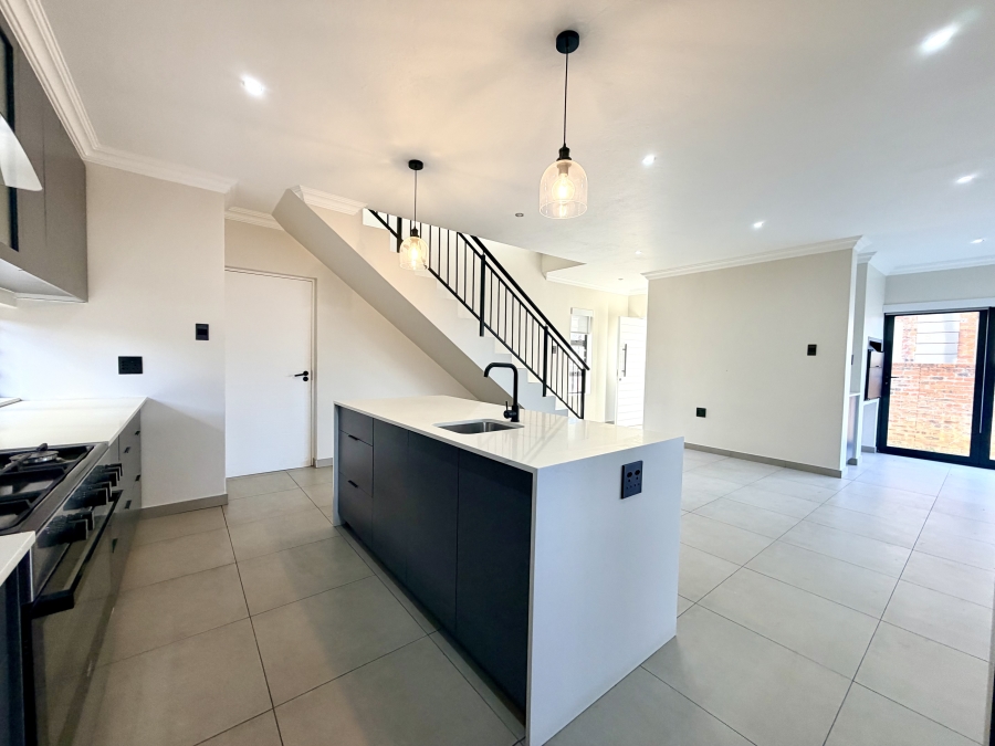 3 Bedroom Property for Sale in Rynfield Gauteng