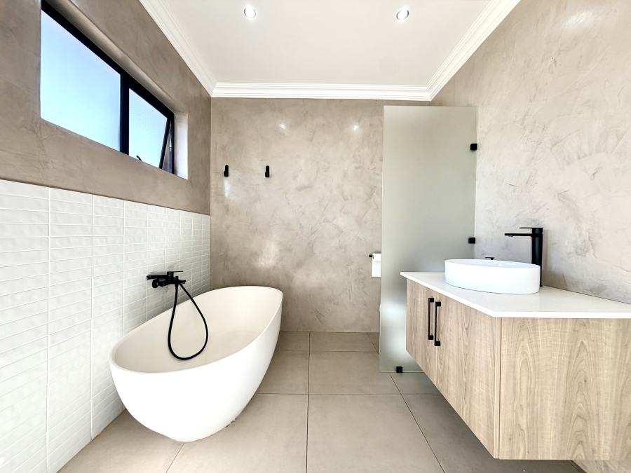 3 Bedroom Property for Sale in Rynfield Gauteng