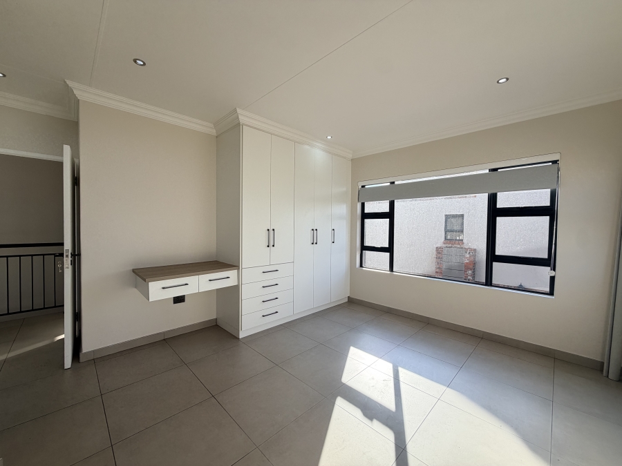 3 Bedroom Property for Sale in Rynfield Gauteng