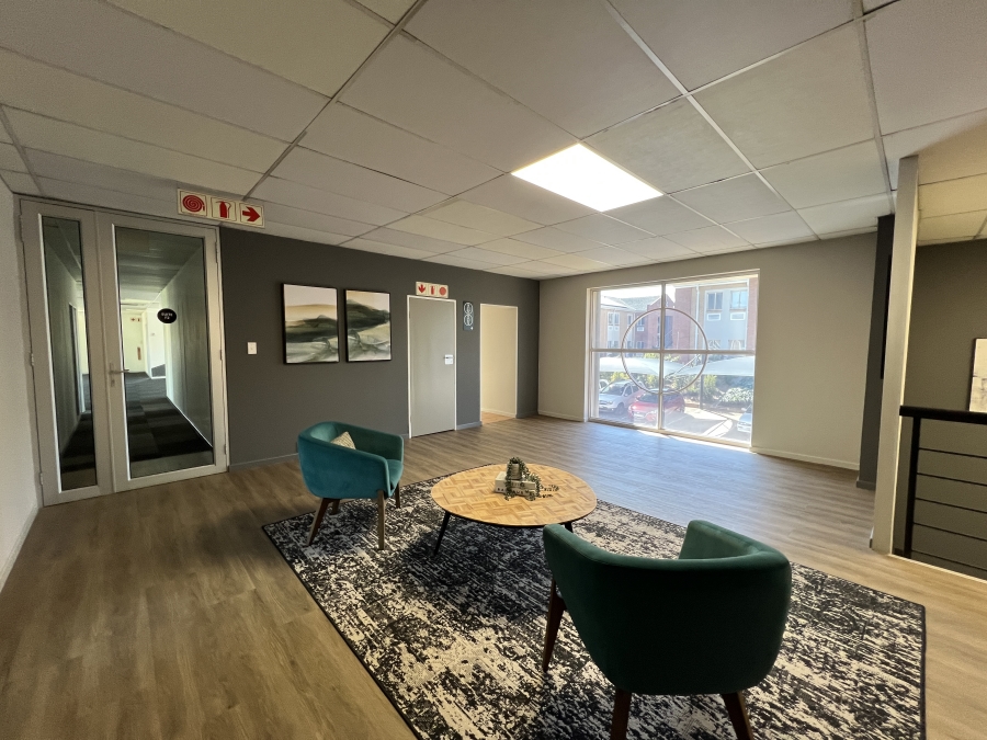To Let Commercial Property for Rent in Randjespark Gauteng