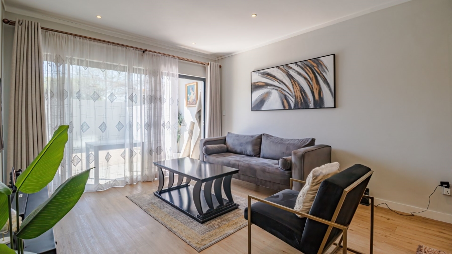 2 Bedroom Property for Sale in Lonehill Gauteng