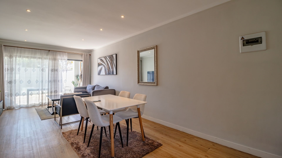 2 Bedroom Property for Sale in Lonehill Gauteng