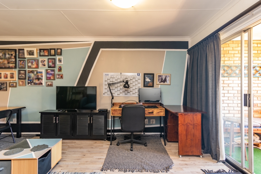 2 Bedroom Property for Sale in Wilro Park Gauteng