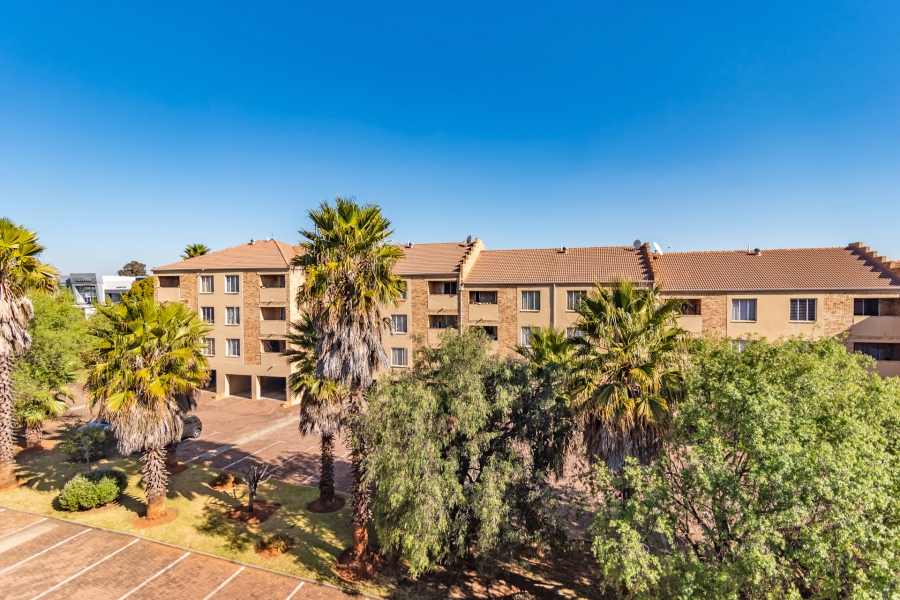 2 Bedroom Property for Sale in Wilro Park Gauteng