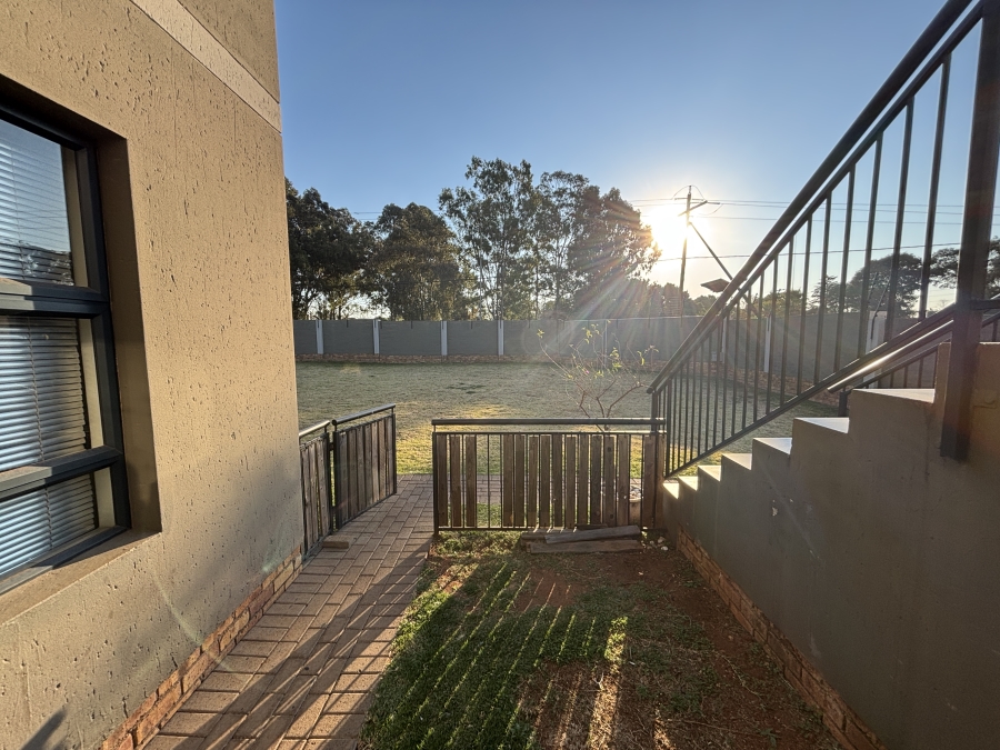 2 Bedroom Property for Sale in Norton Home Estate AH Gauteng