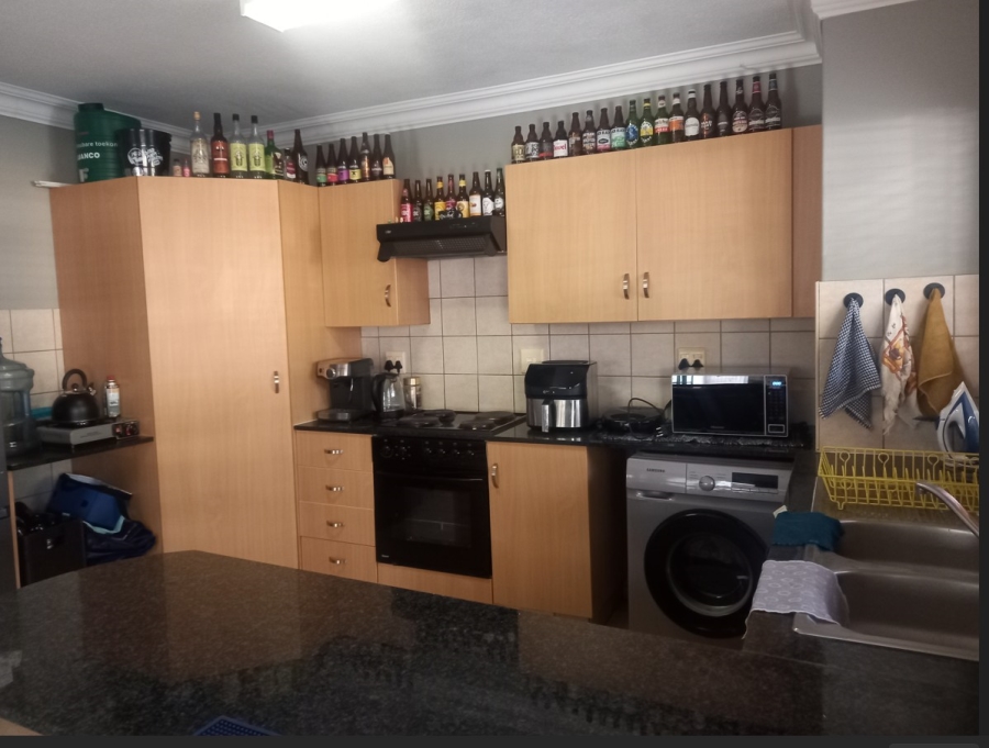 To Let 2 Bedroom Property for Rent in Nieuw Muckleneuk Gauteng