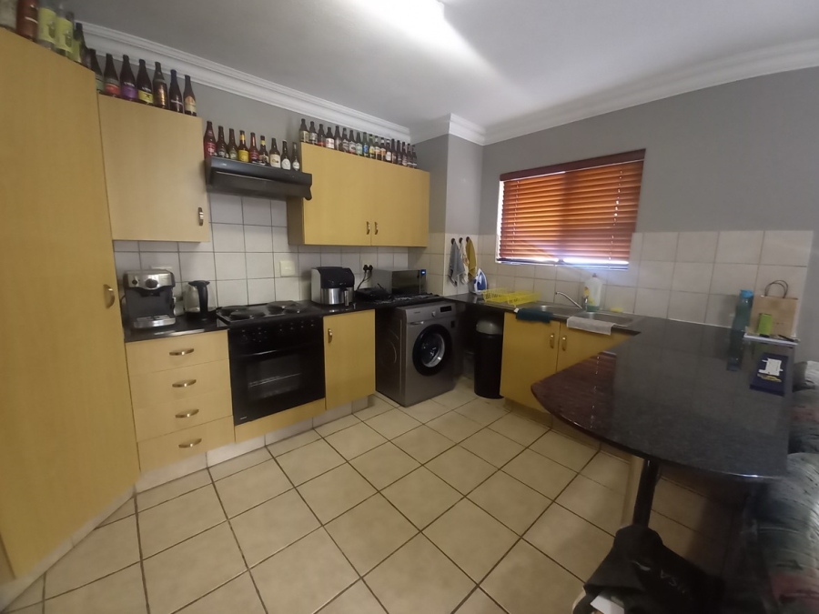 To Let 2 Bedroom Property for Rent in Nieuw Muckleneuk Gauteng