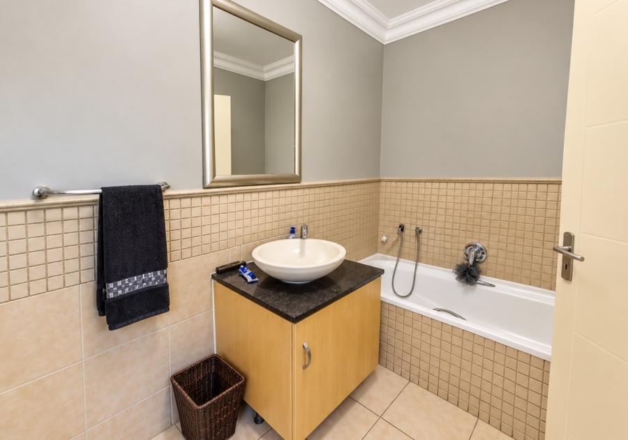 To Let 2 Bedroom Property for Rent in Nieuw Muckleneuk Gauteng