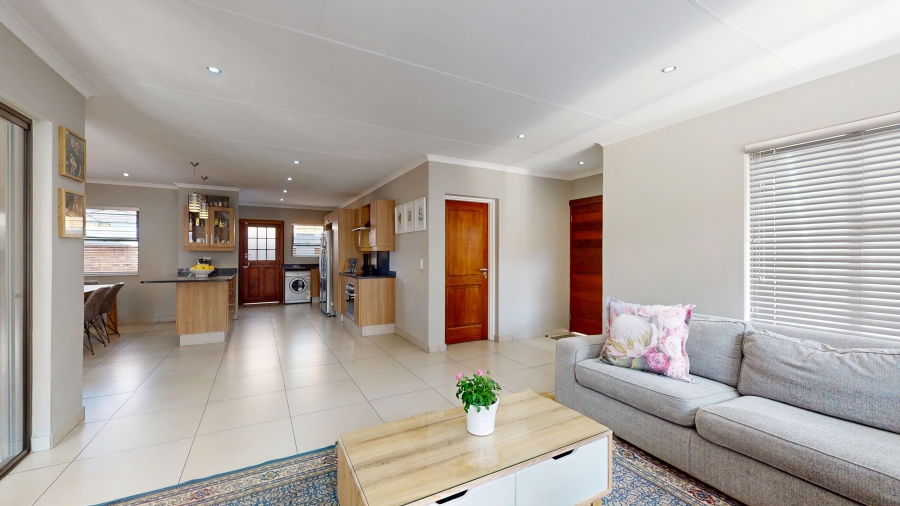 3 Bedroom Property for Sale in Bartlett Gauteng
