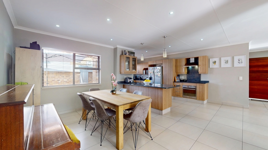 3 Bedroom Property for Sale in Bartlett Gauteng
