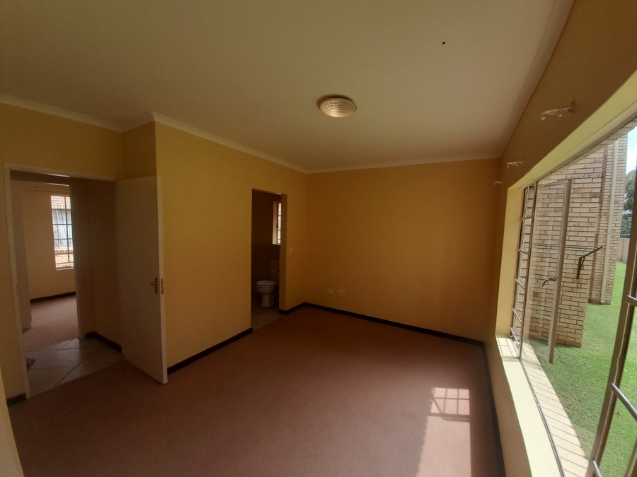 To Let 2 Bedroom Property for Rent in Vanderbijlpark SW 5 Gauteng