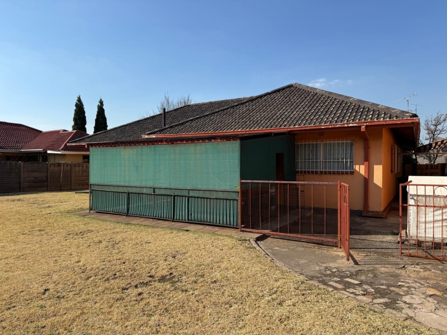 3 Bedroom Property for Sale in Vanderbijlpark SE 6 Gauteng
