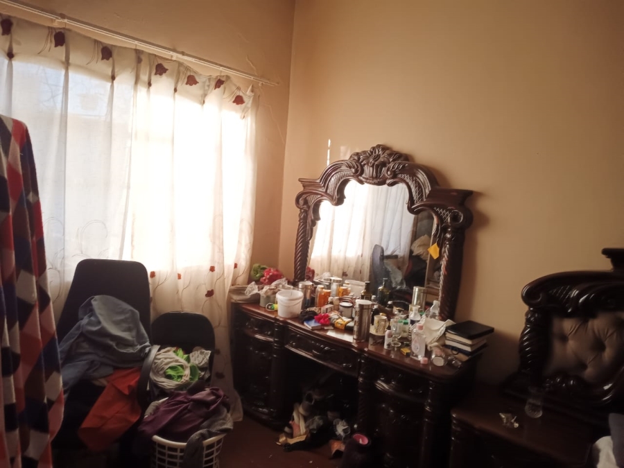 6 Bedroom Property for Sale in Bertrams Gauteng