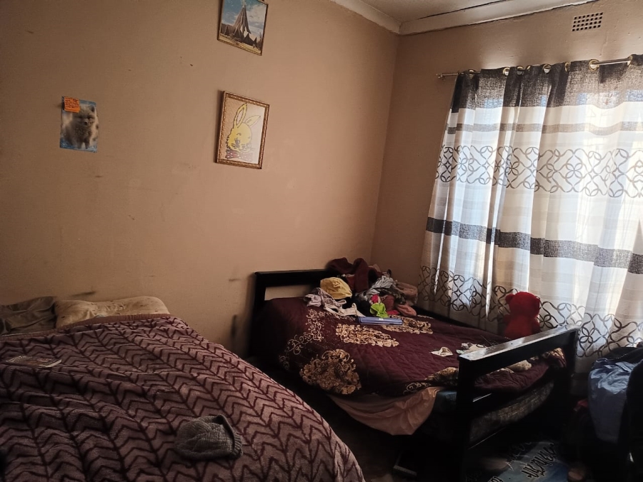 6 Bedroom Property for Sale in Bertrams Gauteng