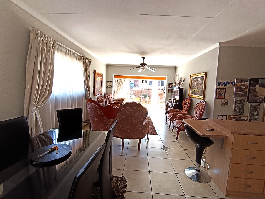 2 Bedroom Property for Sale in Sunair Park Gauteng