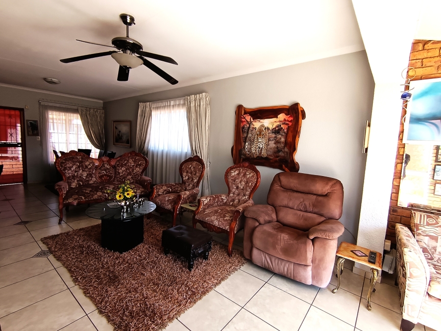 2 Bedroom Property for Sale in Sunair Park Gauteng