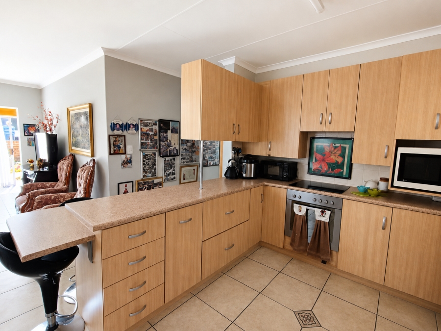 2 Bedroom Property for Sale in Sunair Park Gauteng