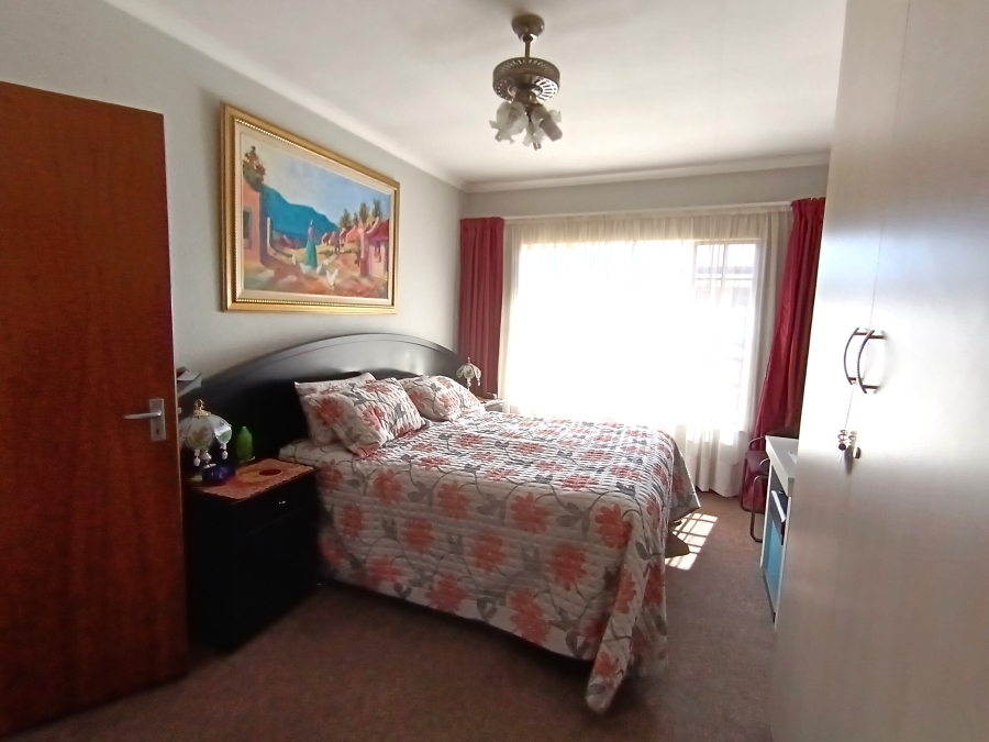 2 Bedroom Property for Sale in Sunair Park Gauteng