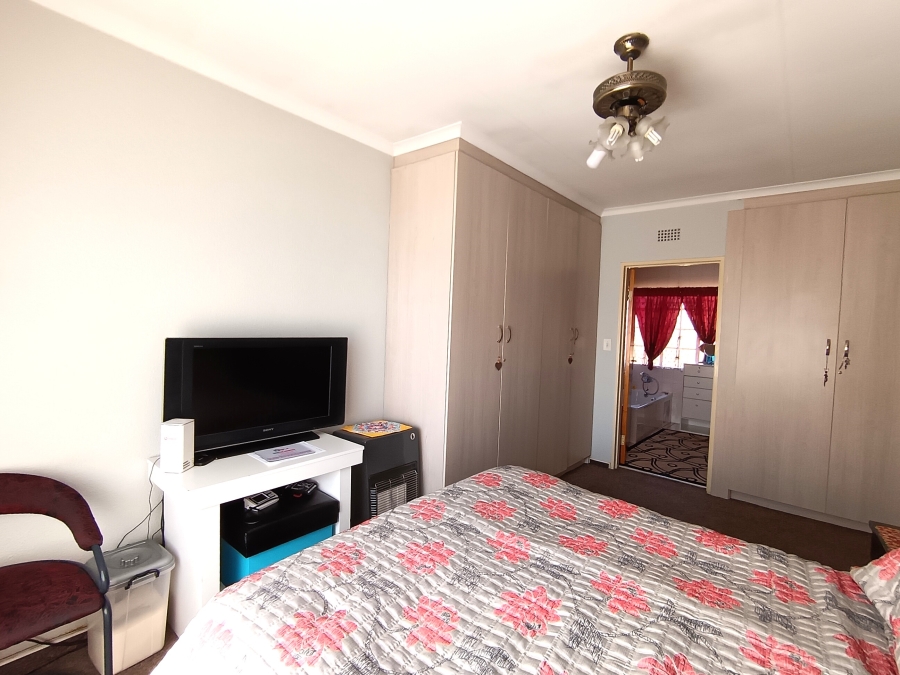 2 Bedroom Property for Sale in Sunair Park Gauteng