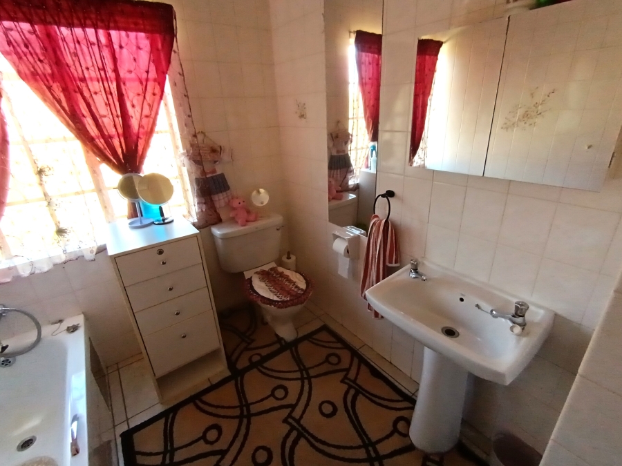 2 Bedroom Property for Sale in Sunair Park Gauteng