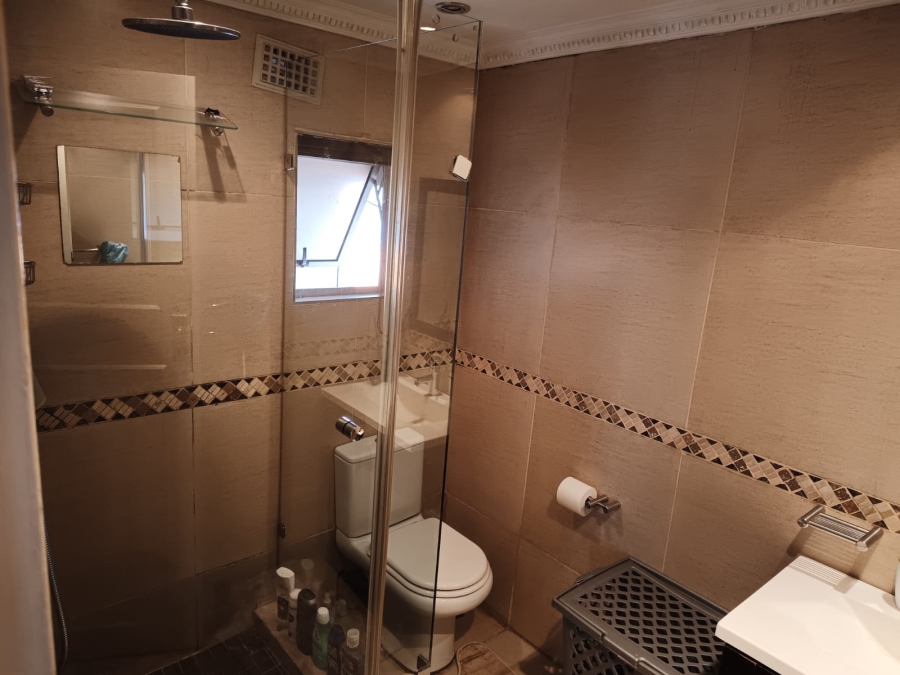 3 Bedroom Property for Sale in Mondeor Gauteng