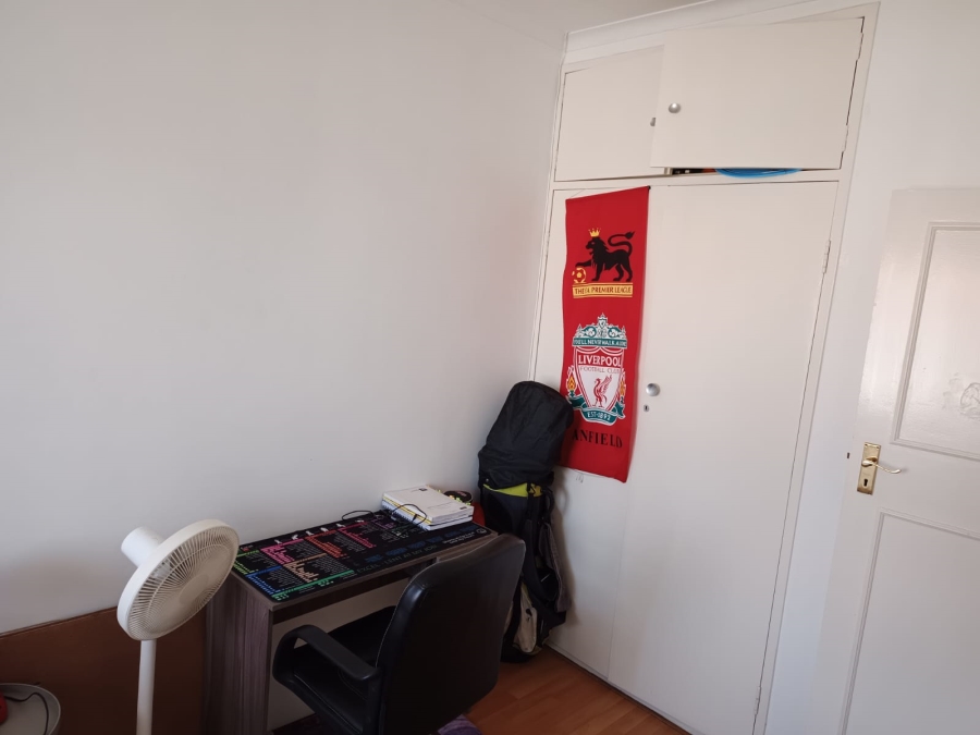 3 Bedroom Property for Sale in Mondeor Gauteng