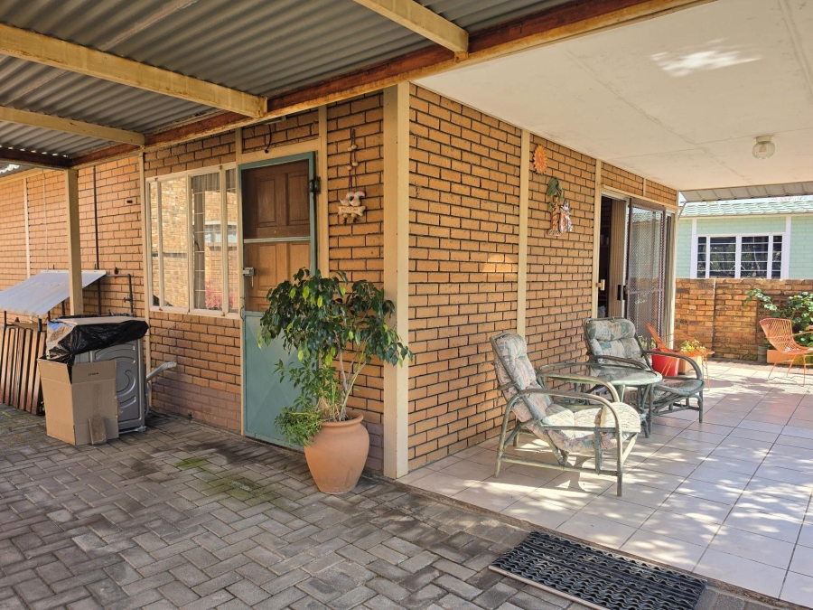1 Bedroom Property for Sale in Misty Bay Gauteng