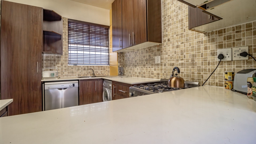 3 Bedroom Property for Sale in Illovo Gauteng